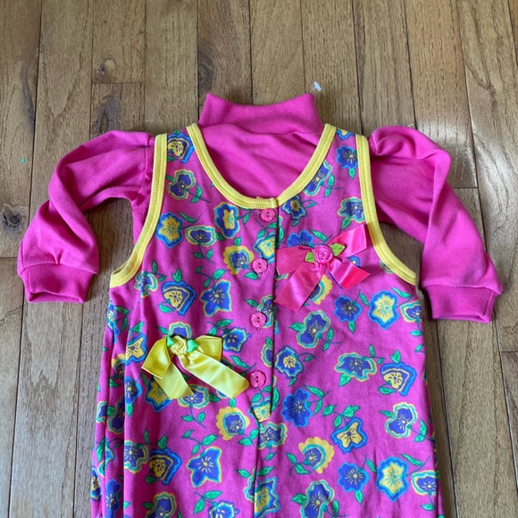 NWT VINTAGE SMALL STEPS PINK YELLOW FLORAL GRAPHIC PRINT OVERALLS SIZE 18 MONTHS - Picture 3 of 8
